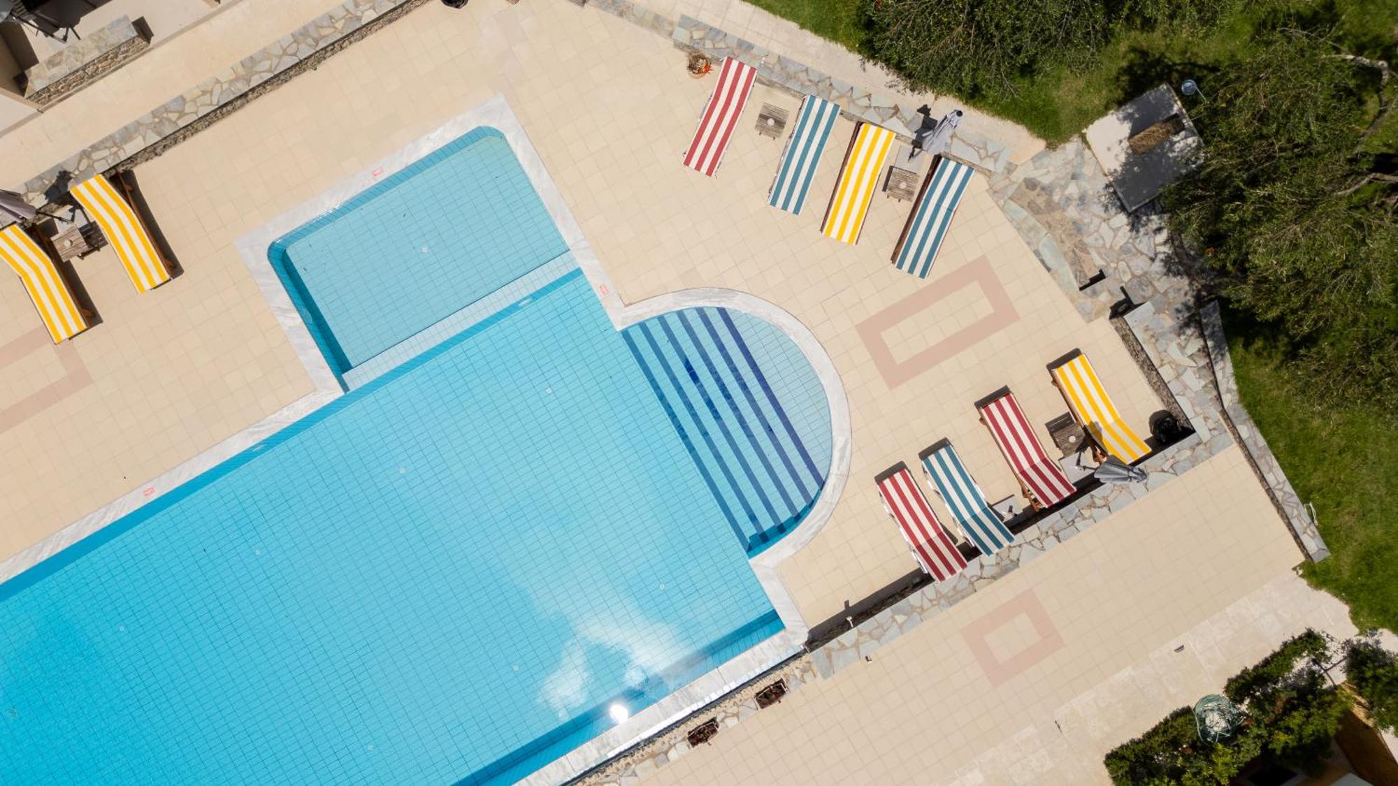 Apartment We Summer *
